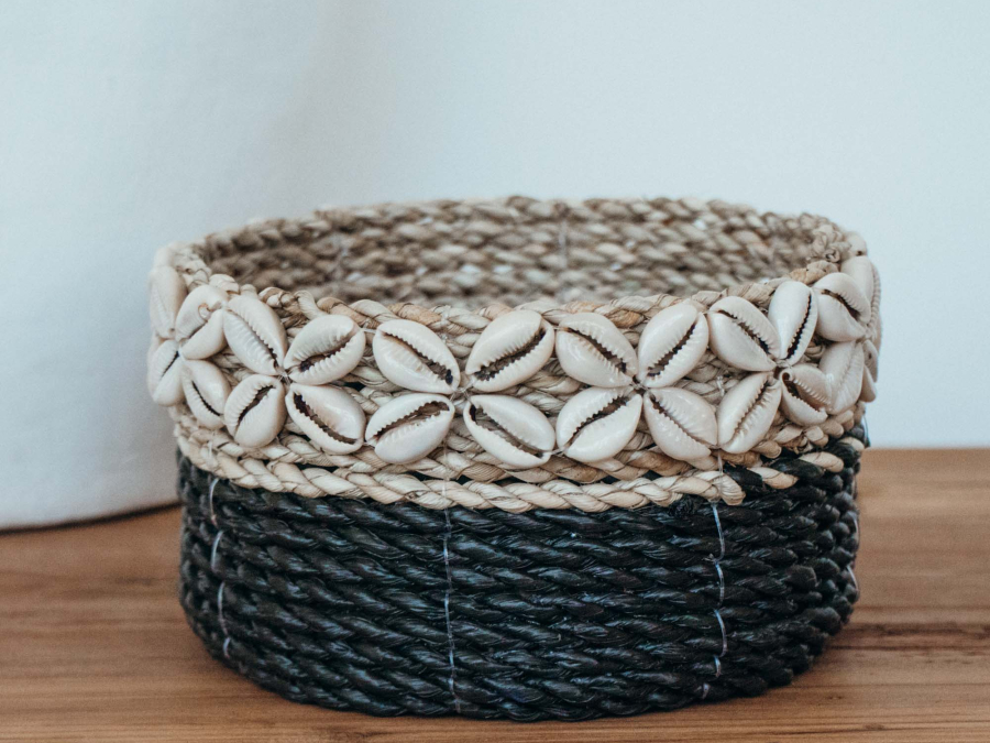 Panier en Osier et Coquillages
